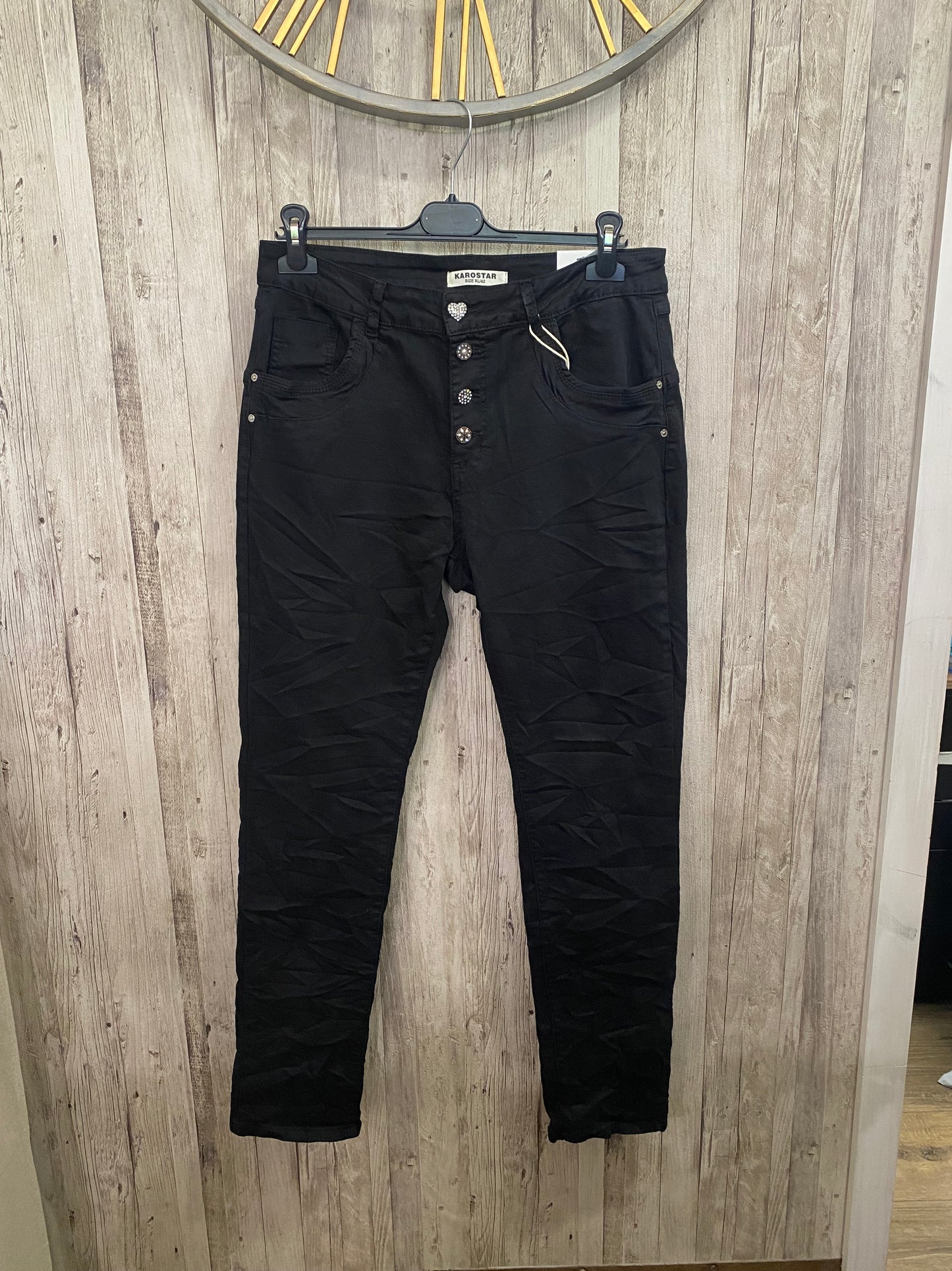 Karostar noir bouton cœur K358B-1