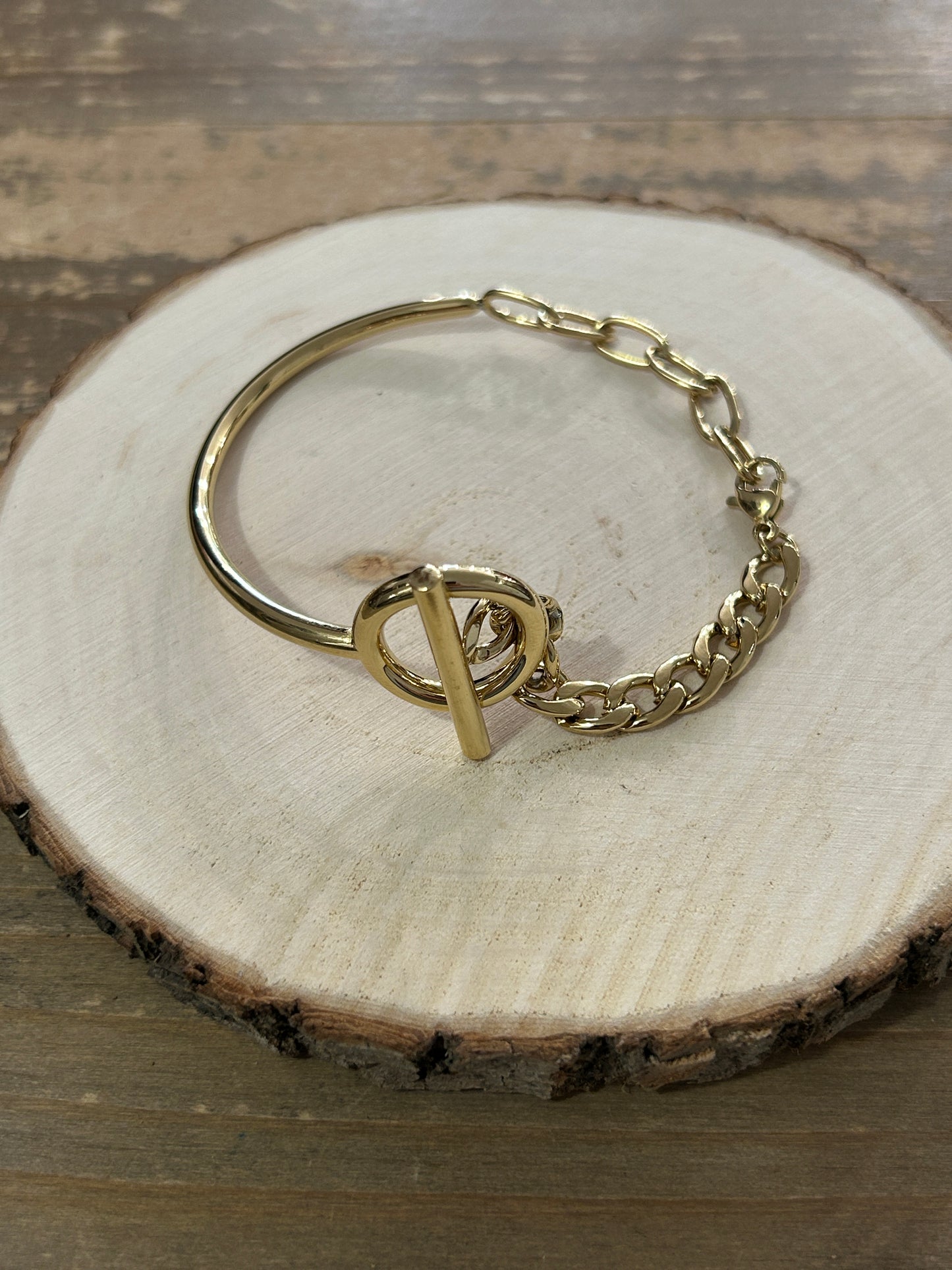 Bracelet