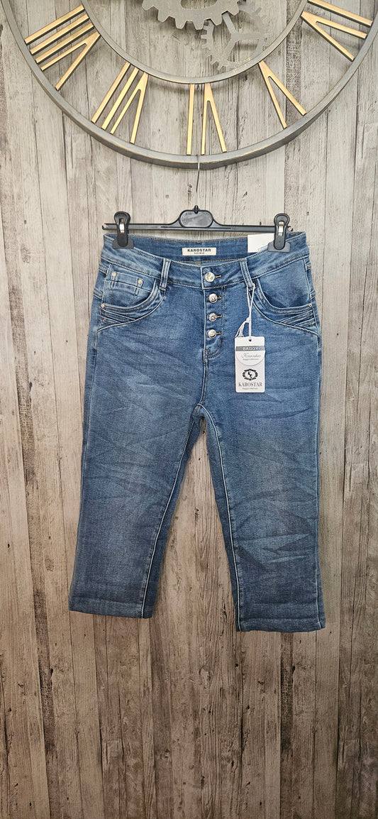 Pantacourt Karostar bleu moyen boutons bijoux K2919